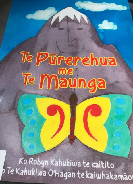 Book Review: Te Pūrerehua me Te Maunga